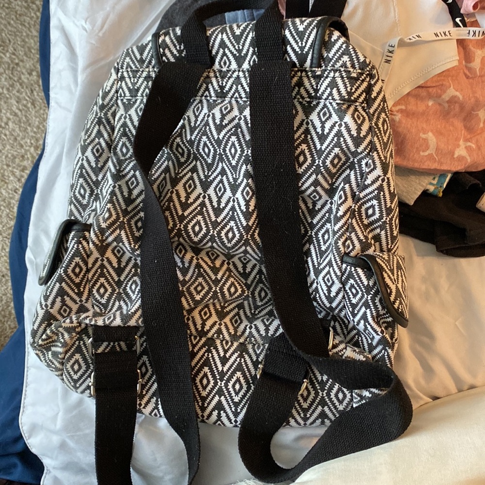 Black & White Aztec Pattern Backpack - Picture 2 of 2